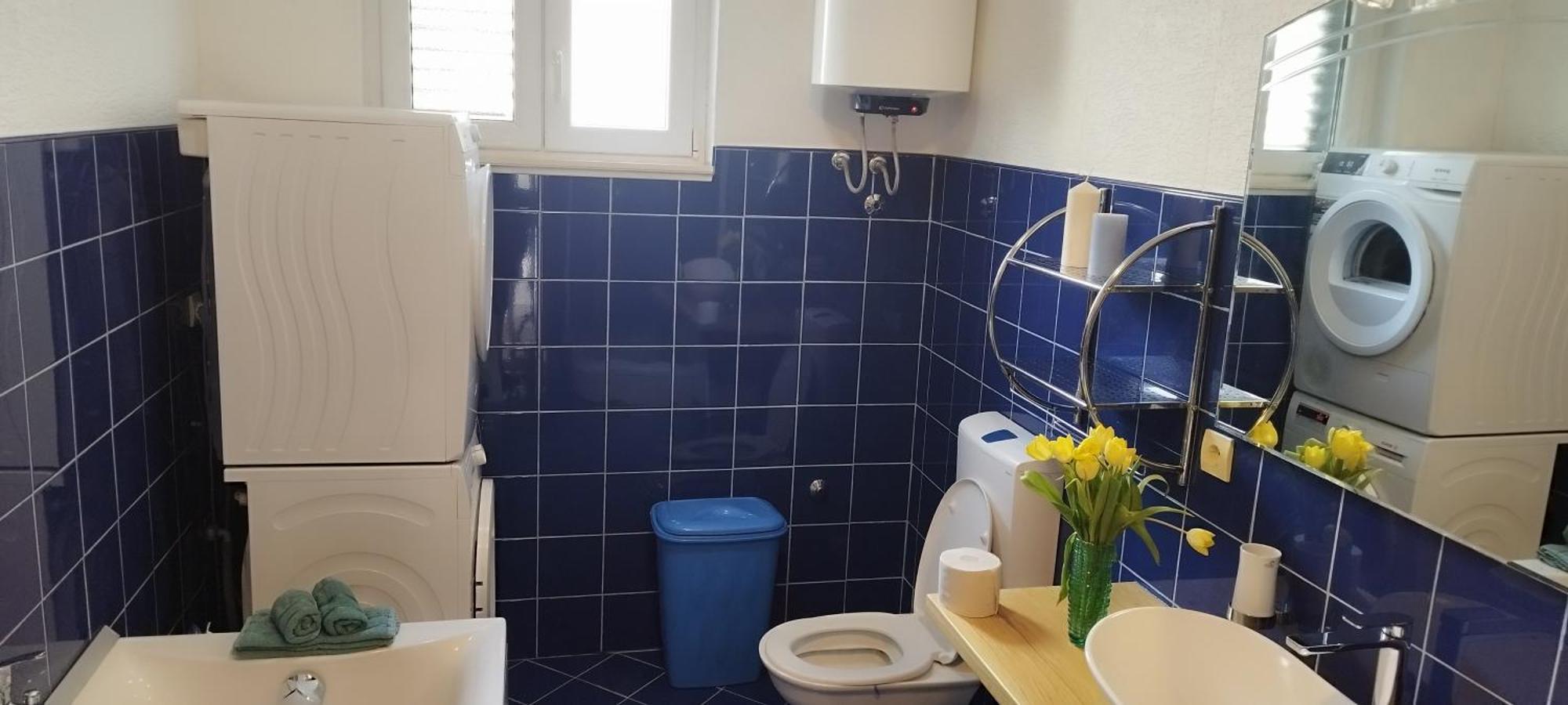 Guest house House Lipo